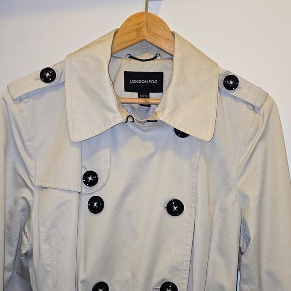 London fog ruffle trench coat - Picture 2 of 6